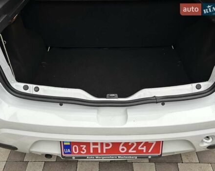 Белый Дачия Сандеро, объемом двигателя 1.2 л и пробегом 187 тыс. км за 4200 $, фото 31 на Automoto.ua