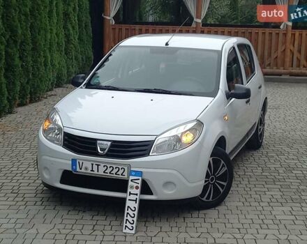 Білий Дачія Sandero, об'ємом двигуна 1.2 л та пробігом 160 тис. км за 4299 $, фото 13 на Automoto.ua
