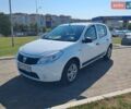 Білий Дачія Sandero, об'ємом двигуна 1.2 л та пробігом 193 тис. км за 4200 $, фото 1 на Automoto.ua