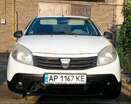 Белый Дачия Сандеро, объемом двигателя 1.4 л и пробегом 200 тыс. км за 4300 $, фото 1 на Automoto.ua