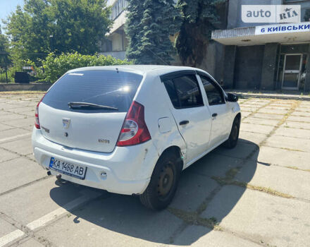 Білий Дачія Sandero, об'ємом двигуна 1.4 л та пробігом 297 тис. км за 3200 $, фото 3 на Automoto.ua