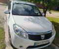 Белый Дачия Сандеро, объемом двигателя 1.2 л и пробегом 145 тыс. км за 4850 $, фото 1 на Automoto.ua
