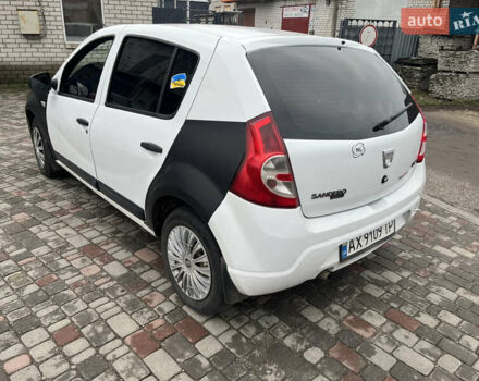 Белый Дачия Сандеро, объемом двигателя 1.4 л и пробегом 250 тыс. км за 2250 $, фото 2 на Automoto.ua