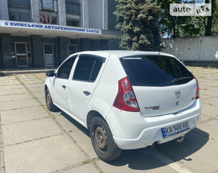 Білий Дачія Sandero, об'ємом двигуна 1.4 л та пробігом 297 тис. км за 3200 $, фото 5 на Automoto.ua