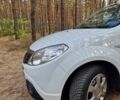 Белый Дачия Сандеро, объемом двигателя 1.6 л и пробегом 141 тыс. км за 5699 $, фото 13 на Automoto.ua