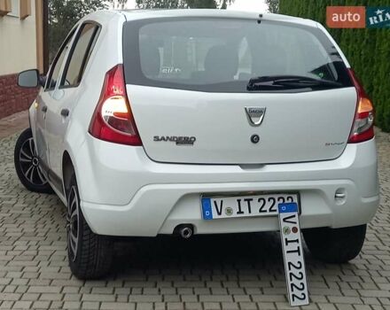 Білий Дачія Sandero, об'ємом двигуна 1.2 л та пробігом 160 тис. км за 4299 $, фото 34 на Automoto.ua