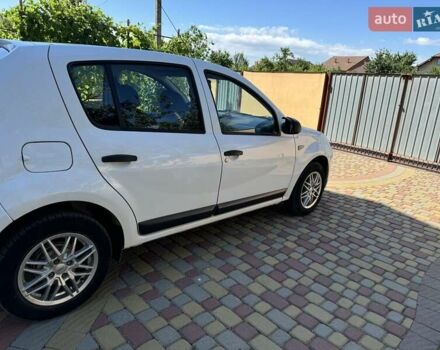 Білий Дачія Sandero, об'ємом двигуна 1.15 л та пробігом 194 тис. км за 3700 $, фото 8 на Automoto.ua
