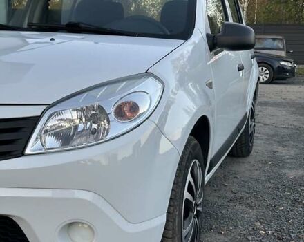 Дачия Сандеро 2009 в Любешов на Automoto.ua Белый Дачия Сандеро, объемом двигателя 1.4 л и пробегом 107 тыс. км за 4550 $, фото 9 на Automoto.ua