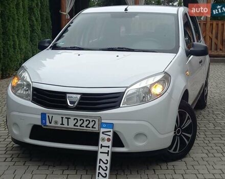 Білий Дачія Sandero, об'ємом двигуна 1.2 л та пробігом 160 тис. км за 4299 $, фото 7 на Automoto.ua