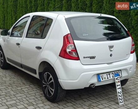 Білий Дачія Sandero, об'ємом двигуна 1.2 л та пробігом 160 тис. км за 4299 $, фото 41 на Automoto.ua