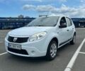 Белый Дачия Сандеро, объемом двигателя 1.39 л и пробегом 236 тыс. км за 3900 $, фото 1 на Automoto.ua