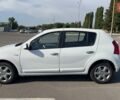 Білий Дачія Sandero, об'ємом двигуна 1.4 л та пробігом 140 тис. км за 4200 $, фото 2 на Automoto.ua