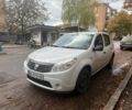 Білий Дачія Sandero, об'ємом двигуна 1.4 л та пробігом 200 тис. км за 4499 $, фото 1 на Automoto.ua