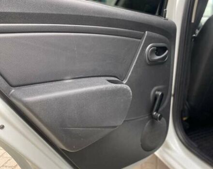 Белый Дачия Сандеро, объемом двигателя 1.4 л и пробегом 255 тыс. км за 4200 $, фото 15 на Automoto.ua