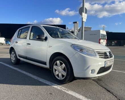 Белый Дачия Сандеро, объемом двигателя 1.1 л и пробегом 232 тыс. км за 3600 $, фото 4 на Automoto.ua