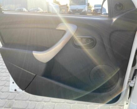 Белый Дачия Сандеро, объемом двигателя 1.2 л и пробегом 133 тыс. км за 4940 $, фото 18 на Automoto.ua