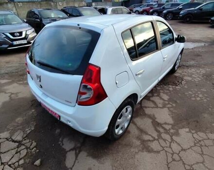 Білий Дачія Sandero, об'ємом двигуна 1.6 л та пробігом 147 тис. км за 5900 $, фото 11 на Automoto.ua