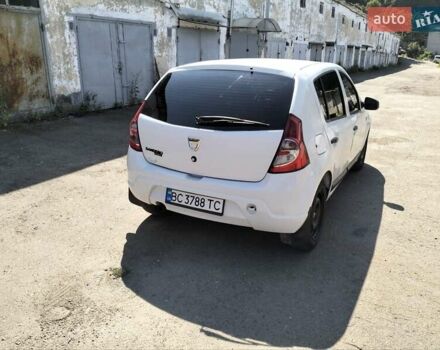 Білий Дачія Sandero, об'ємом двигуна 1.39 л та пробігом 138 тис. км за 3700 $, фото 9 на Automoto.ua