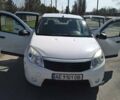 Білий Дачія Sandero, об'ємом двигуна 1.4 л та пробігом 263 тис. км за 4000 $, фото 11 на Automoto.ua