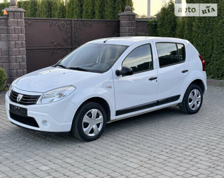 Білий Дачія Sandero, об'ємом двигуна 1.2 л та пробігом 246 тис. км за 4299 $, фото 11 на Automoto.ua