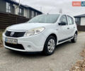 Білий Дачія Sandero, об'ємом двигуна 1.15 л та пробігом 186 тис. км за 3250 $, фото 1 на Automoto.ua