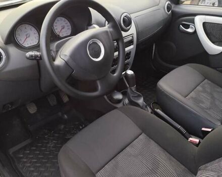 Білий Дачія Sandero, об'ємом двигуна 1.6 л та пробігом 147 тис. км за 5900 $, фото 16 на Automoto.ua