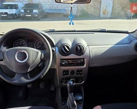 Дачия Сандеро 2010 в Киеве на Automoto.ua Белый Дачия Сандеро, объемом двигателя 1.4 л и пробегом 149 тыс. км за 4700 $, фото 1 на Automoto.ua