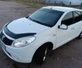 Белый Дачия Сандеро, объемом двигателя 1.1 л и пробегом 230 тыс. км за 4300 $, фото 4 на Automoto.ua