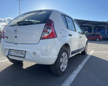 Белый Дачия Сандеро, объемом двигателя 1.1 л и пробегом 232 тыс. км за 3600 $, фото 3 на Automoto.ua