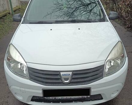 Білий Дачія Sandero, об'ємом двигуна 1.2 л та пробігом 168 тис. км за 4400 $, фото 6 на Automoto.ua