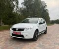 Белый Дачия Сандеро, объемом двигателя 1.4 л и пробегом 139 тыс. км за 5650 $, фото 1 на Automoto.ua