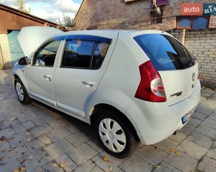 Белый Дачия Сандеро, объемом двигателя 1.15 л и пробегом 138 тыс. км за 5200 $, фото 3 на Automoto.ua