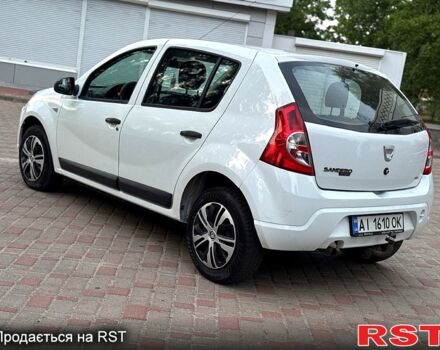 Белый Дачия Сандеро, объемом двигателя 1.6 л и пробегом 231 тыс. км за 4999 $, фото 3 на Automoto.ua