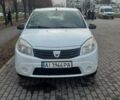 Белый Дачия Сандеро, объемом двигателя 1.4 л и пробегом 336 тыс. км за 2700 $, фото 1 на Automoto.ua