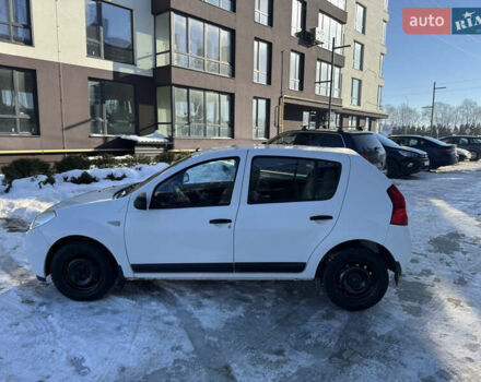 Білий Дачія Sandero, об'ємом двигуна 1.5 л та пробігом 257 тис. км за 3850 $, фото 7 на Automoto.ua