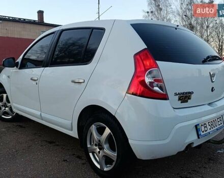 Белый Дачия Сандеро, объемом двигателя 1.2 л и пробегом 233 тыс. км за 4300 $, фото 5 на Automoto.ua