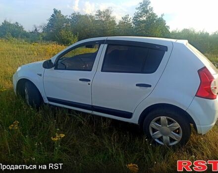 Белый Дачия Сандеро, объемом двигателя 1.1 л и пробегом 184 тыс. км за 3500 $, фото 8 на Automoto.ua
