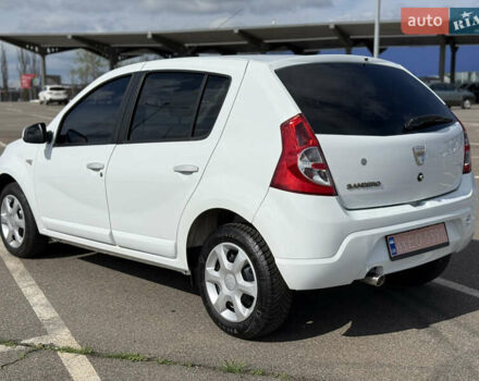 Белый Дачия Сандеро, объемом двигателя 1.6 л и пробегом 160 тыс. км за 5900 $, фото 8 на Automoto.ua