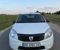 Белый Дачия Сандеро, объемом двигателя 1.2 л и пробегом 220 тыс. км за 3289 $, фото 1 на Automoto.ua