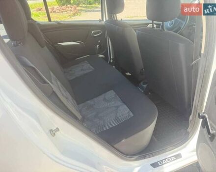 Білий Дачія Sandero, об'ємом двигуна 1.2 л та пробігом 220 тис. км за 4250 $, фото 12 на Automoto.ua