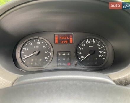 Білий Дачія Sandero, об'ємом двигуна 1.15 л та пробігом 157 тис. км за 4000 $, фото 24 на Automoto.ua