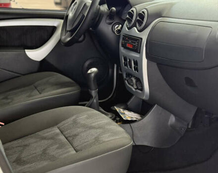 Белый Дачия Сандеро, объемом двигателя 1.6 л и пробегом 160 тыс. км за 5900 $, фото 12 на Automoto.ua