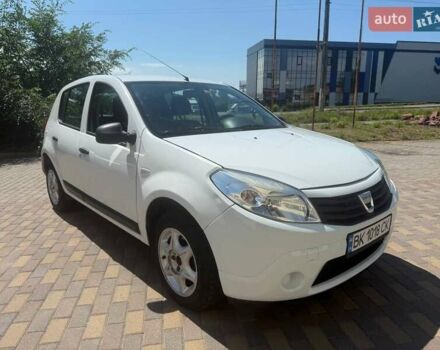 Білий Дачія Sandero, об'ємом двигуна 1.2 л та пробігом 220 тис. км за 4250 $, фото 7 на Automoto.ua