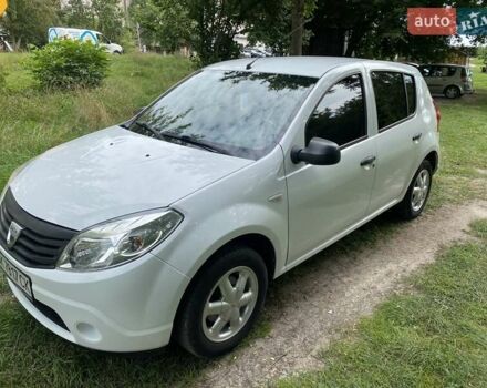 Білий Дачія Sandero, об'ємом двигуна 1.15 л та пробігом 157 тис. км за 4000 $, фото 4 на Automoto.ua