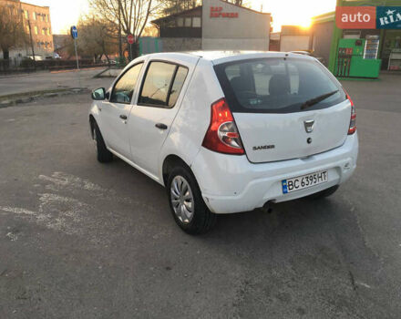 Белый Дачия Сандеро, объемом двигателя 1.1 л и пробегом 185 тыс. км за 4200 $, фото 3 на Automoto.ua