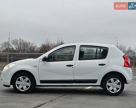 Белый Дачия Сандеро, объемом двигателя 1.46 л и пробегом 116 тыс. км за 6200 $, фото 5 на Automoto.ua