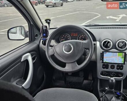 Белый Дачия Сандеро, объемом двигателя 1.46 л и пробегом 116 тыс. км за 6200 $, фото 27 на Automoto.ua