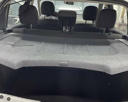 Белый Дачия Сандеро, объемом двигателя 1.2 л и пробегом 133 тыс. км за 4900 $, фото 5 на Automoto.ua