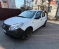 Білий Дачія Sandero, об'ємом двигуна 1.15 л та пробігом 305 тис. км за 2950 $, фото 1 на Automoto.ua