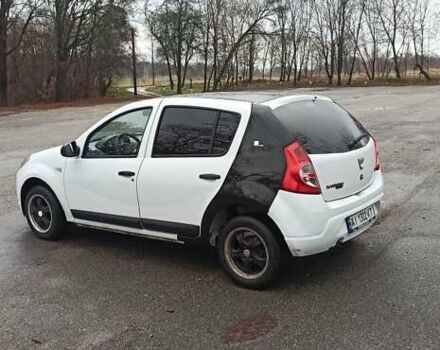 Белый Дачия Сандеро, объемом двигателя 1.1 л и пробегом 340 тыс. км за 3600 $, фото 1 на Automoto.ua